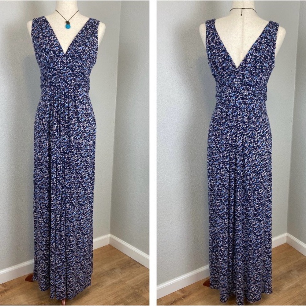 A PEA IN THE POD Blue floral jersey sleeveless Maxi Maternity Dress Size Small